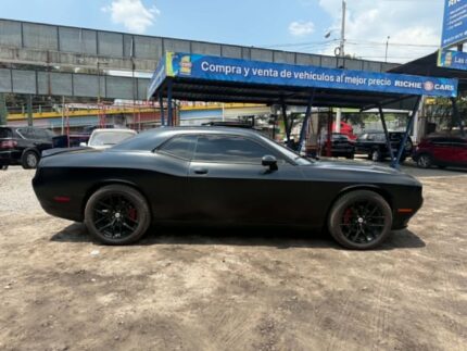 Dodge Challenger SXT 2019