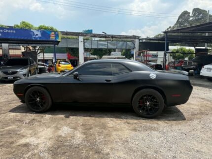 Dodge Challenger SXT 2019