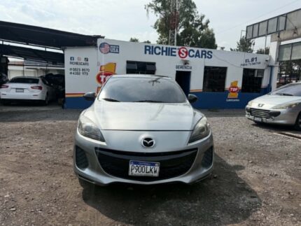 Mazda 3i 2013