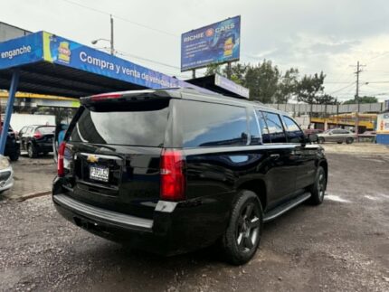 Chevrolet Suburban LT 2015
