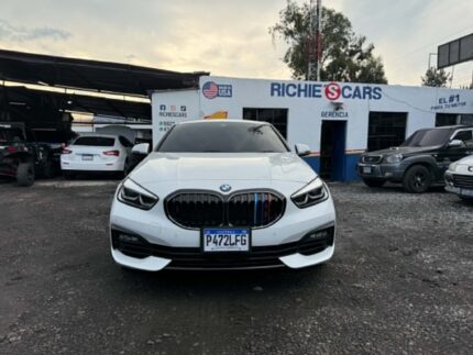 Bmw 118d JDM 2020