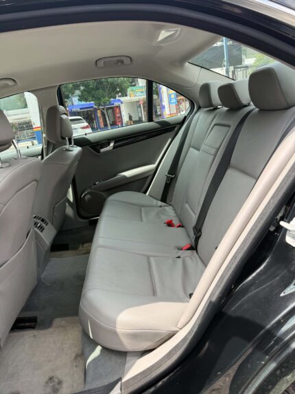 Mercedes Benz C200 2008 De agencia