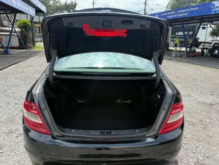 Mercedes Benz C200 2008 De agencia