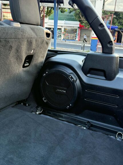 Jeep Wrangler Sahara 4x4 2021