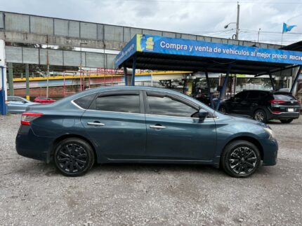 Nissan Sentra SV 2015