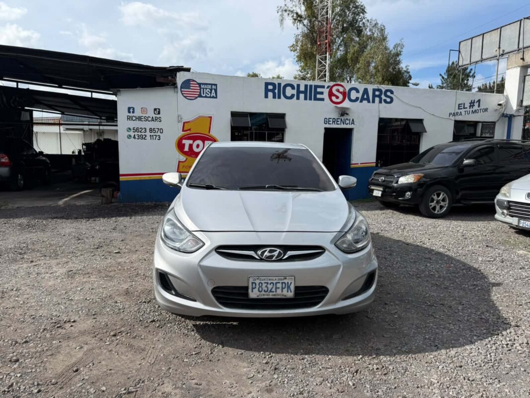 Hyundai Accent 2014 De agencia